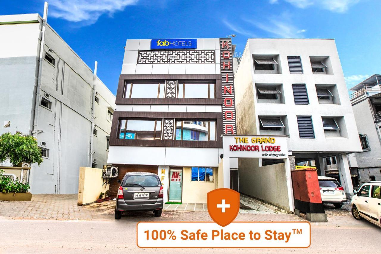 Hotel Fabexpress The Grand Kohinoor - Behind Apmc Turambhe Exterior foto